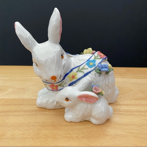 Other - Rabbit Bunny Ceramic Statue Decor